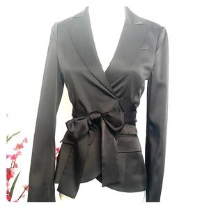 BCBG MAX Azria Tie Waist Blazer